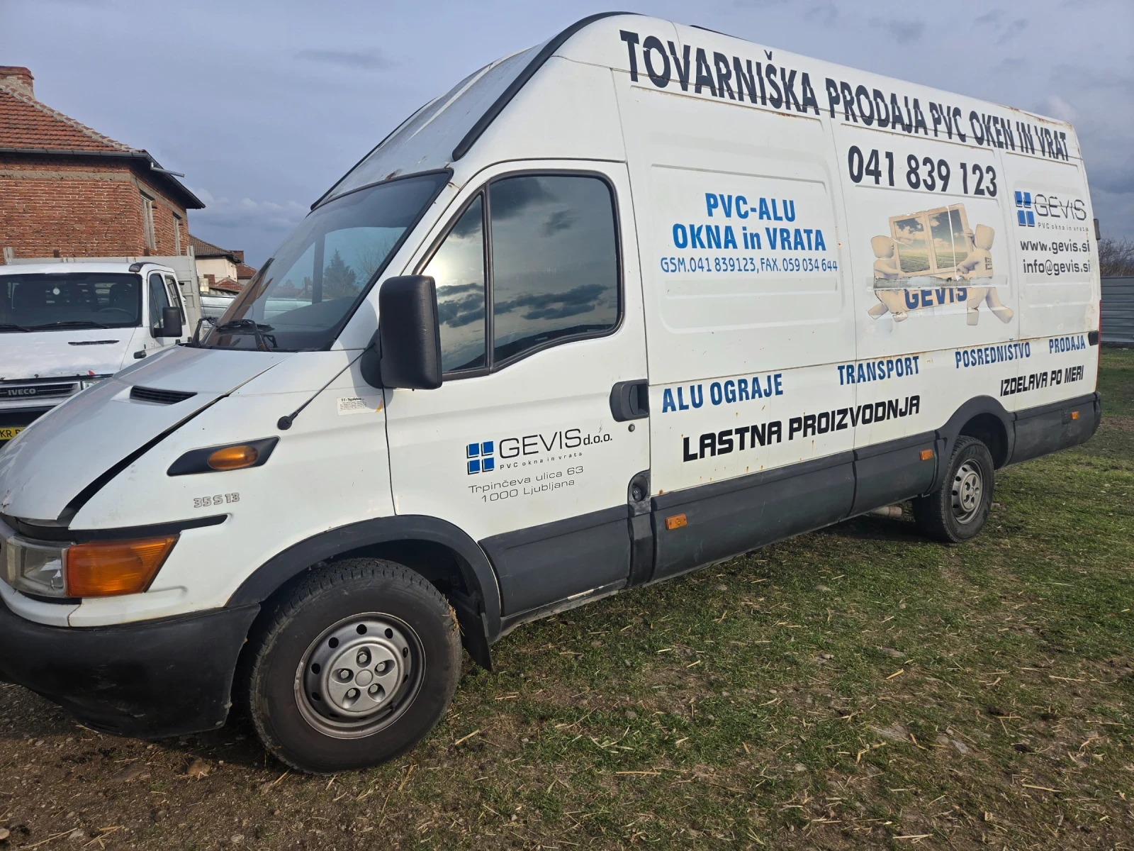 Iveco 3512 2800 тди 3, 60кароцерия 120коня изплащане прес ТБИ, снимка 17 - Бусове и автобуси - 54009474