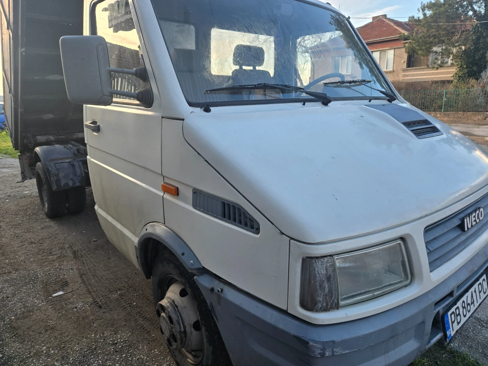 Iveco 3512 2800 тди 3, 60кароцерия 120коня изплащане прес ТБИ, снимка 3 - Бусове и автобуси - 54009474