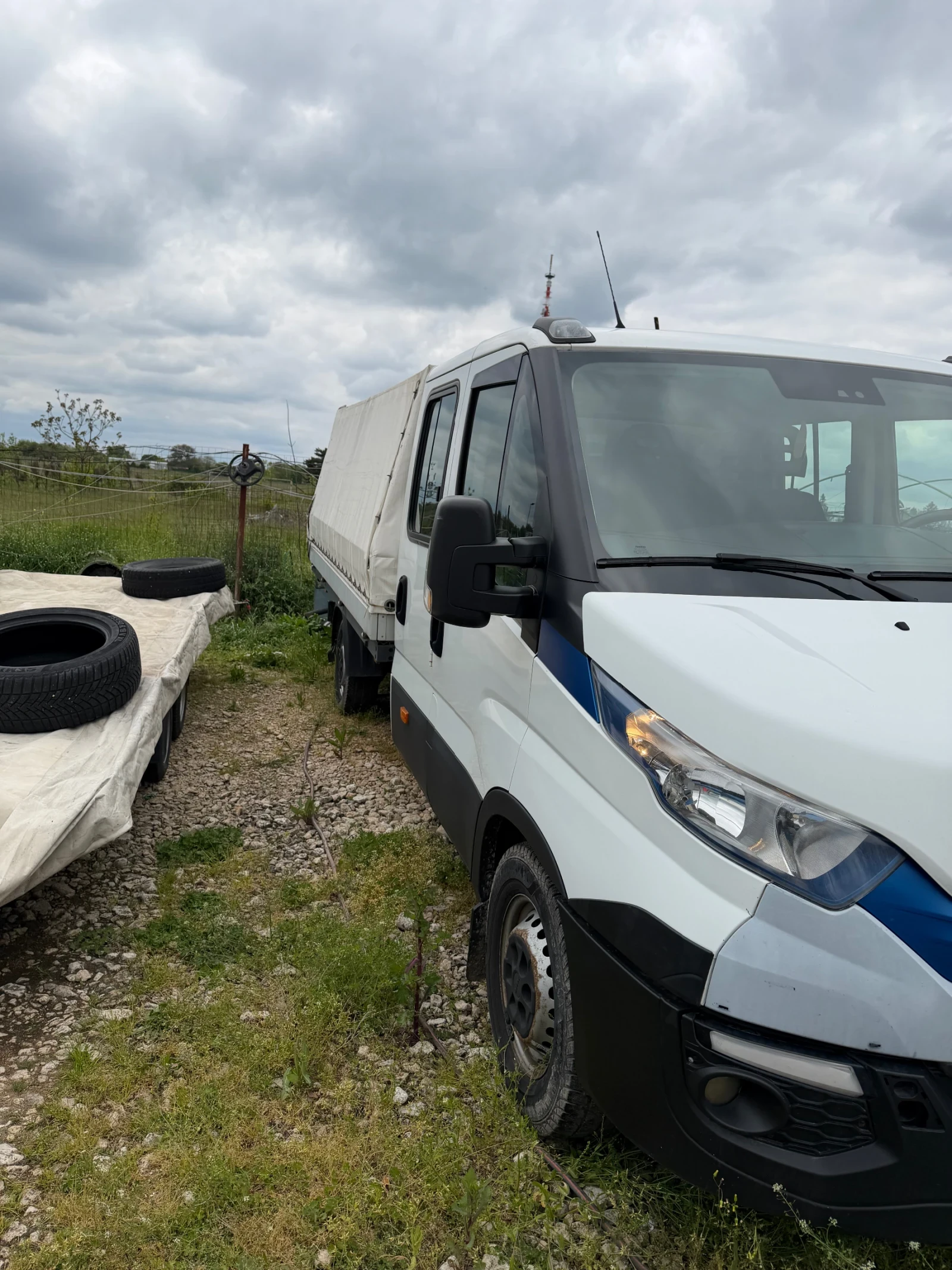 Iveco 35c13 Двойна кабина, снимка 3 - Бусове и автобуси - 54578993
