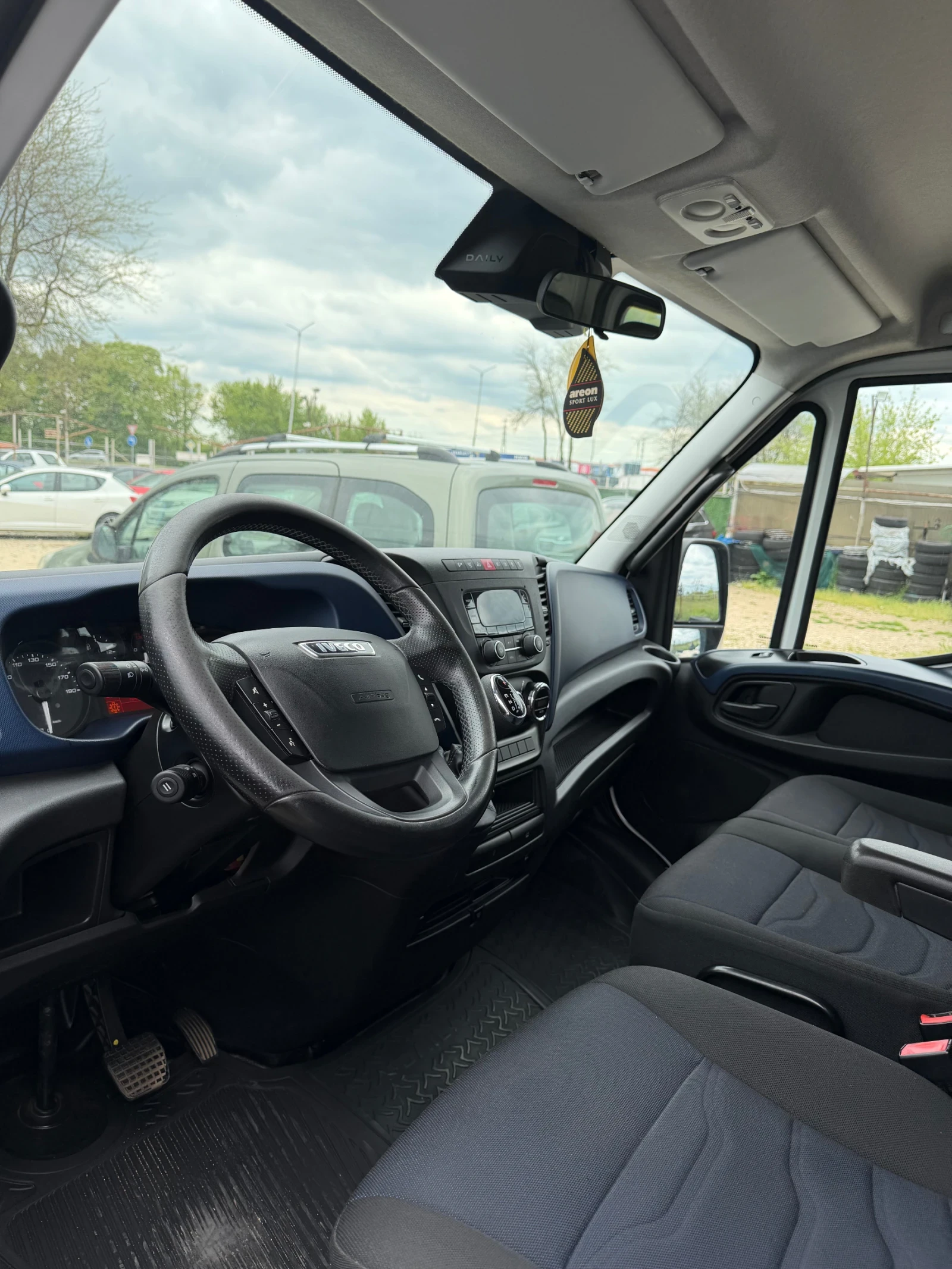 Iveco 35c13 Двойна кабина, снимка 5 - Бусове и автобуси - 54578993