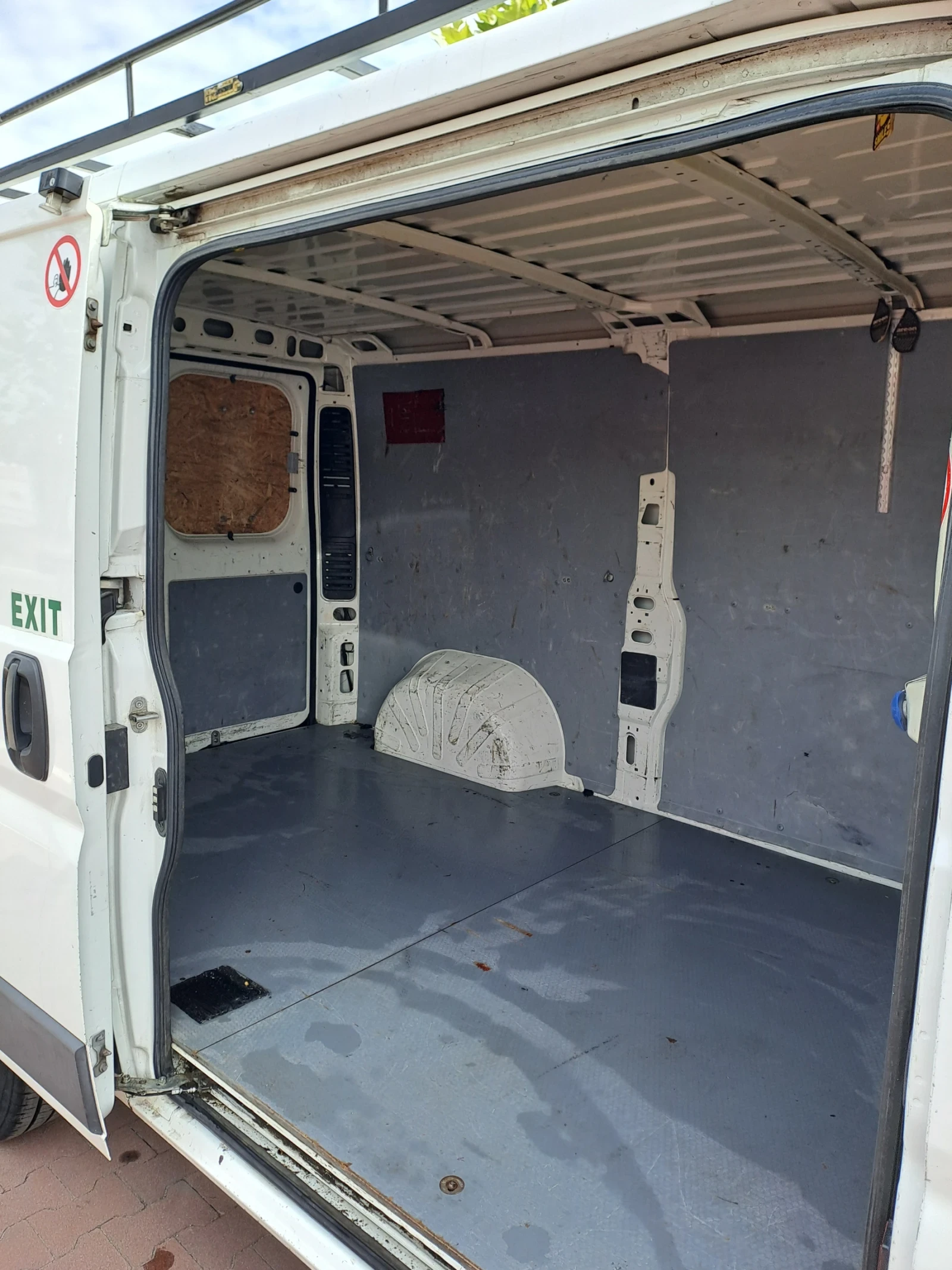 Fiat Ducato 3.0 Бензин/метан, снимка 11 - Бусове и автобуси - 56083153