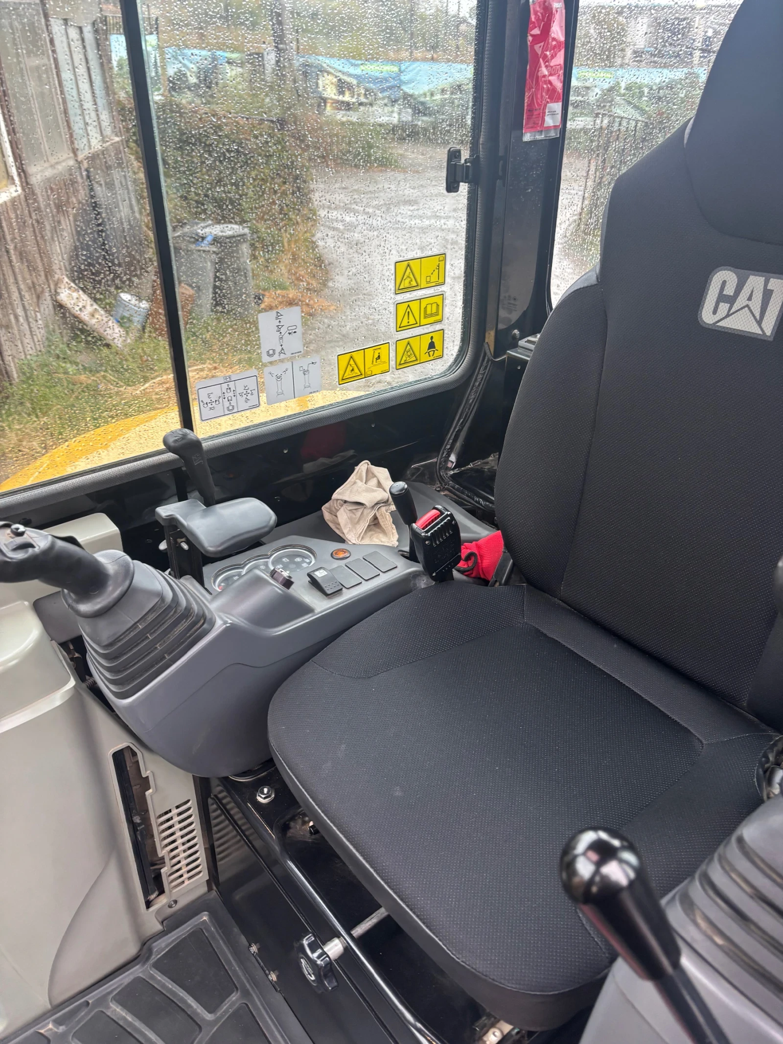 Багер Cat 303CR - изображение 6