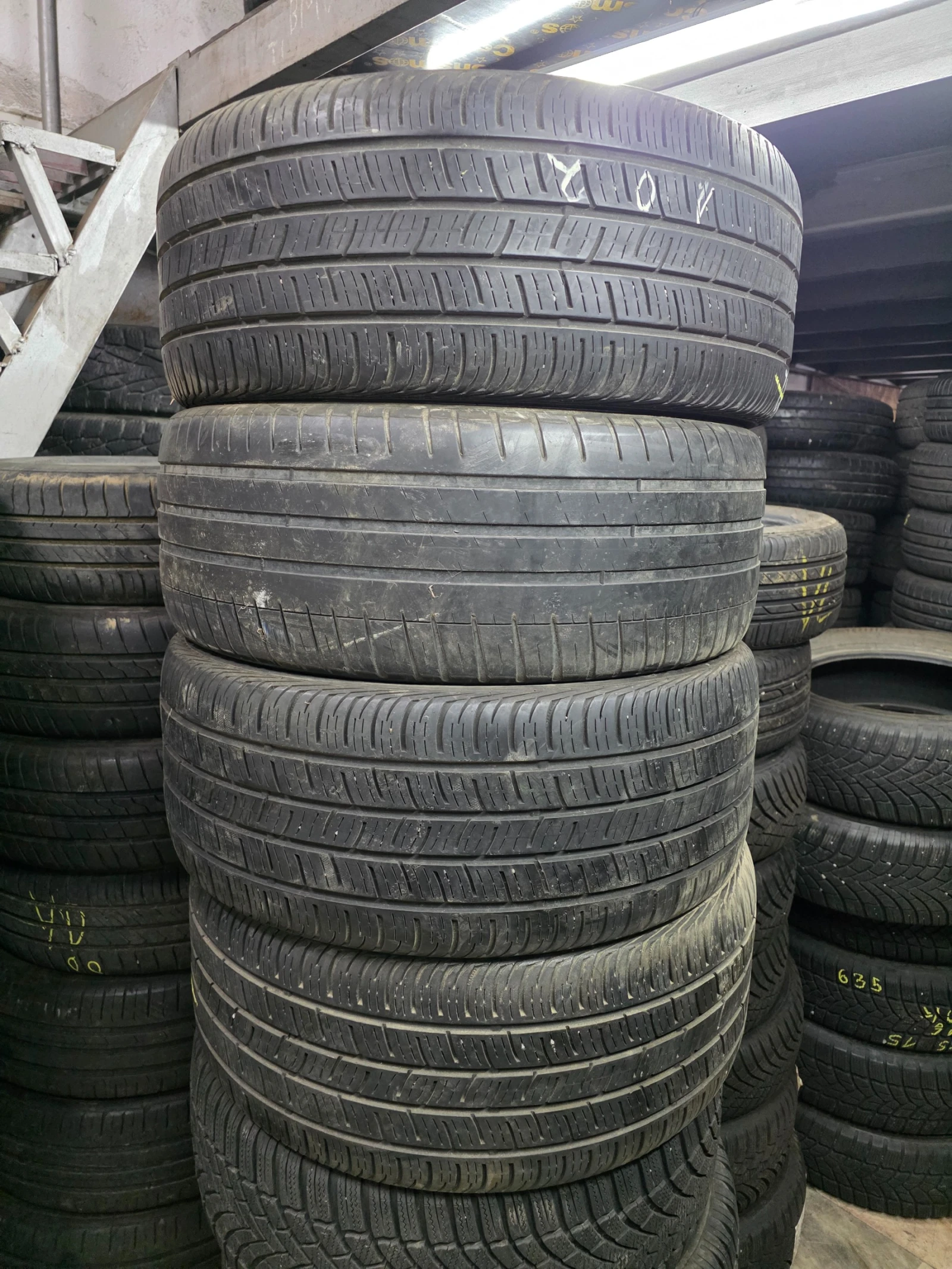 Гуми Летни 245/45R18, снимка 5 - Гуми и джанти - 54087129