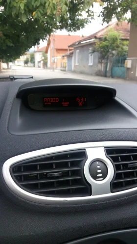 Renault Clio 1.4, снимка 8