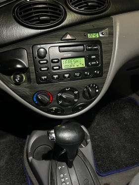 Ford Focus 1.6I Avtomatik, снимка 6