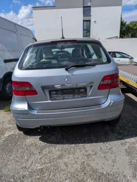 Mercedes-Benz B 180, снимка 3