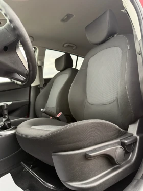 Hyundai I20 1.2i | Mobile.bg � ����� ������ 10