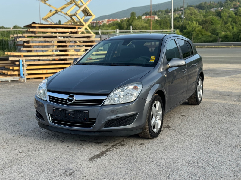 Opel Astra, снимка 4 - Автомобили и джипове - 46318984