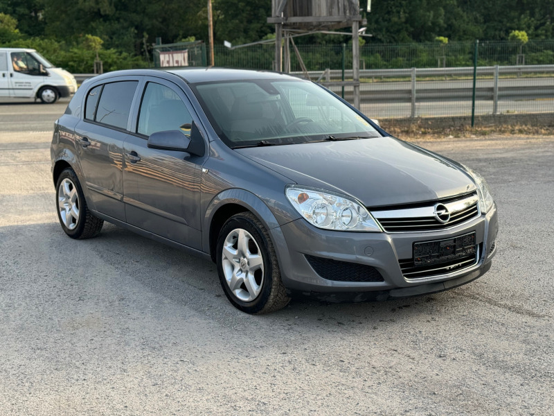 Opel Astra, снимка 5 - Автомобили и джипове - 46318984