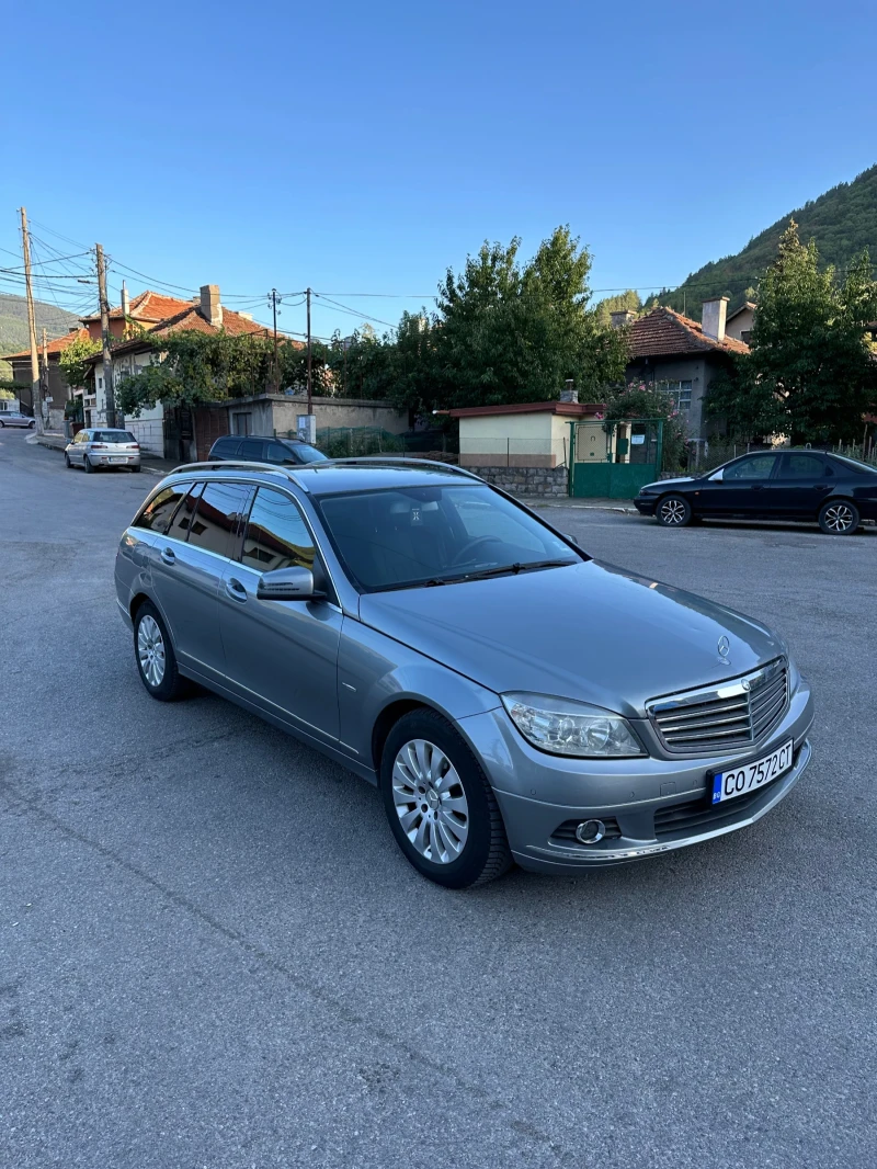 Mercedes-Benz C 220, снимка 3 - Автомобили и джипове - 47020521