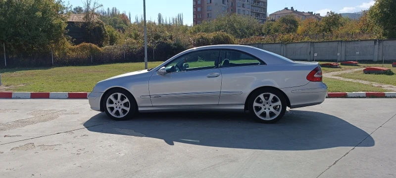 Mercedes-Benz CLK CLK 270CDI, снимка 11 - Автомобили и джипове - 47739092