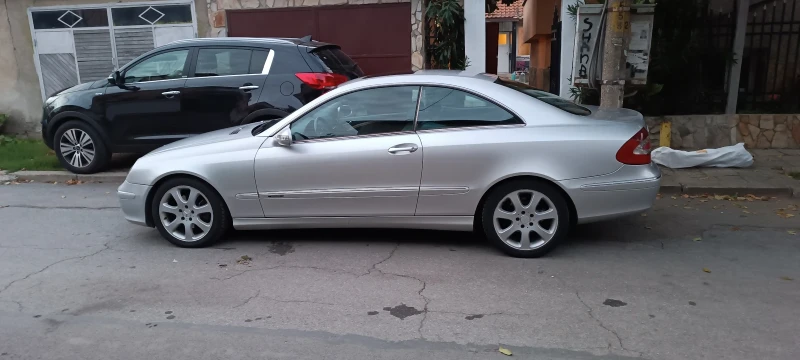 Mercedes-Benz CLK CLK 270CDI, снимка 15 - Автомобили и джипове - 47739092