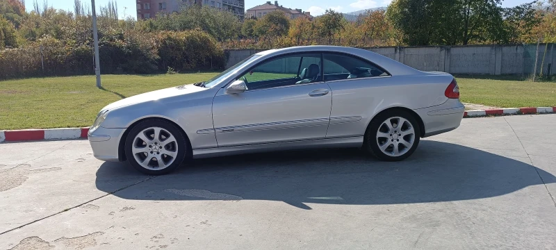 Mercedes-Benz CLK CLK 270CDI, снимка 14 - Автомобили и джипове - 47739092