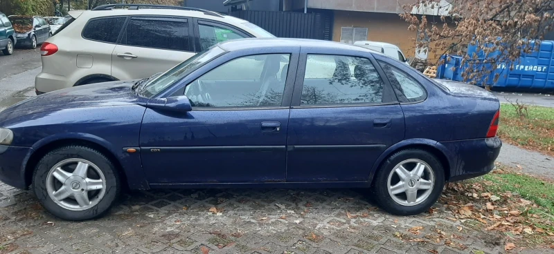 Opel Vectra 2.0i 16v F19 136k.c., снимка 6 - Автомобили и джипове - 47969818