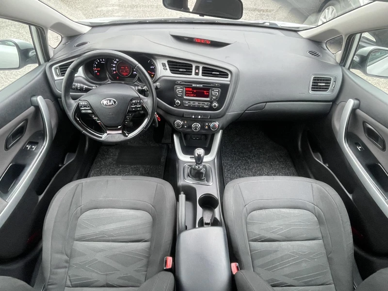 Kia Ceed 1.6CRDI-ЛИЗИНГ, снимка 9 - Автомобили и джипове - 48151094