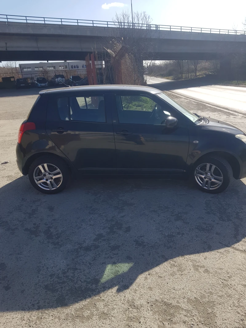 Suzuki Swift, снимка 5 - Автомобили и джипове - 48345038