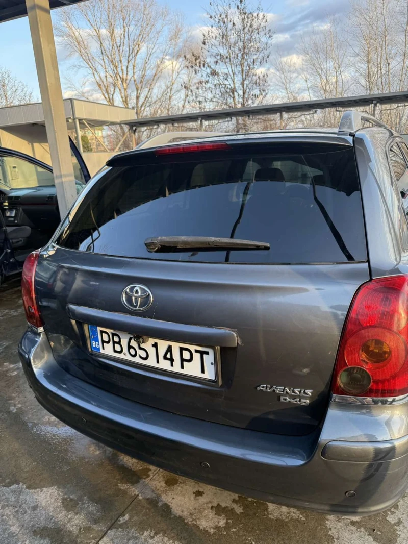 Toyota Avensis, снимка 2 - Автомобили и джипове - 49072656