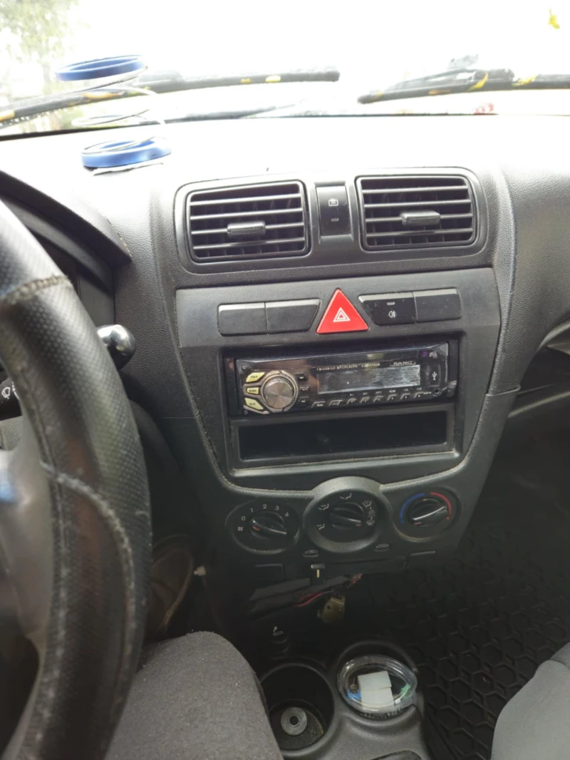 Kia Picanto, снимка 6 - Автомобили и джипове - 51924319