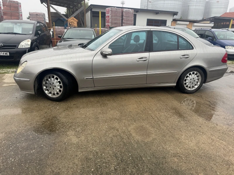 Mercedes-Benz E 270 Е270CDI, снимка 4 - Автомобили и джипове - 52348352