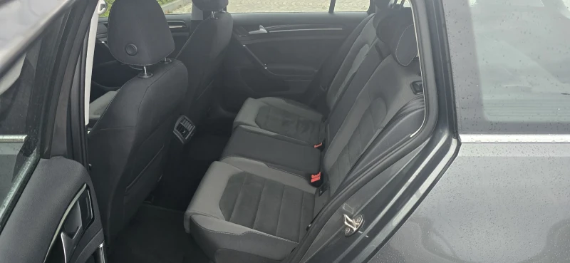 VW Golf 1.5 TGI DSG R-LINE FULL FULL, снимка 11 - Автомобили и джипове - 52457903