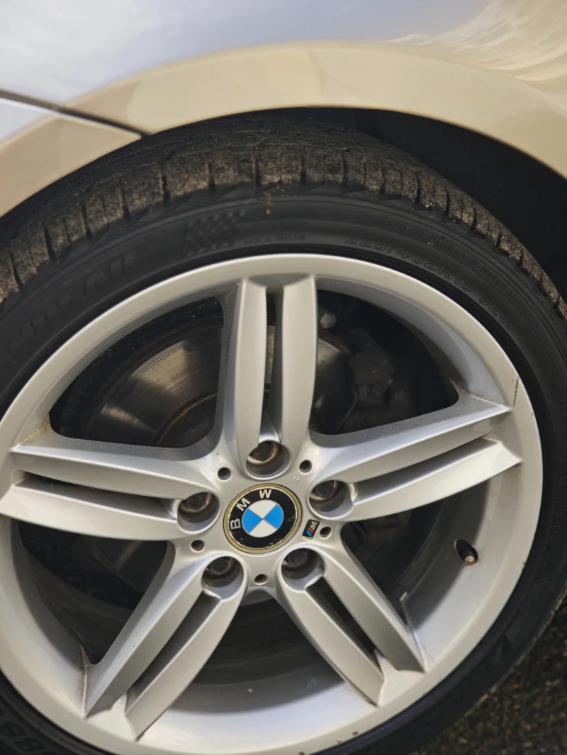 BMW 318 Facelift, снимка 9 - Автомобили и джипове - 53449056