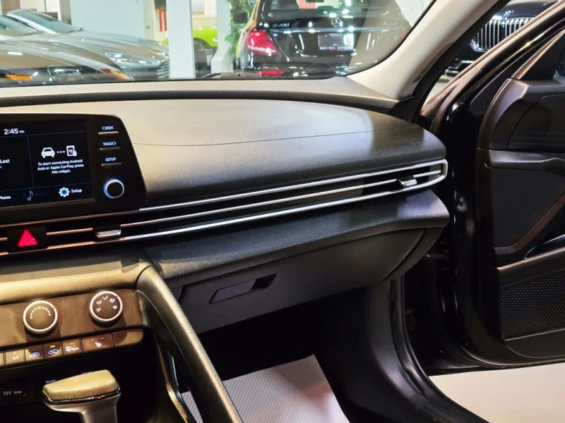 Hyundai Elantra Preferred * Carfax* * АвтоКредит* (ЦЕНА ДО БГ), снимка 9 - Автомобили и джипове - 53539400