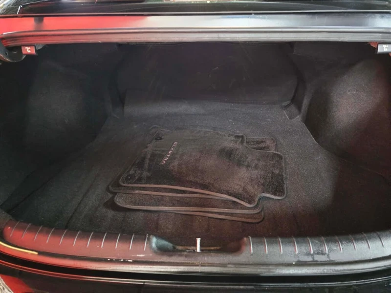 Hyundai Elantra Preferred * Carfax* * АвтоКредит* (ЦЕНА ДО БГ), снимка 14 - Автомобили и джипове - 53539400