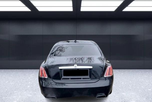 Rolls-Royce Ghost EWB Black Badge = NEW= Гаранция, снимка 4 - Автомобили и джипове - 52930171