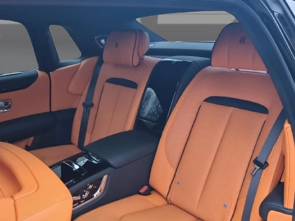 Rolls-Royce Ghost EWB Black Badge = NEW= Гаранция, снимка 13 - Автомобили и джипове - 52930171