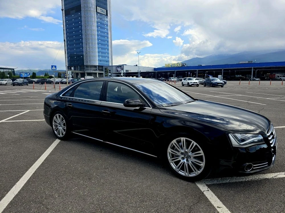 Audi A8 4.2TDI, FULL MAX! УНИКАТ! НИСЪК ПРОБЕГ!  - изображение 2