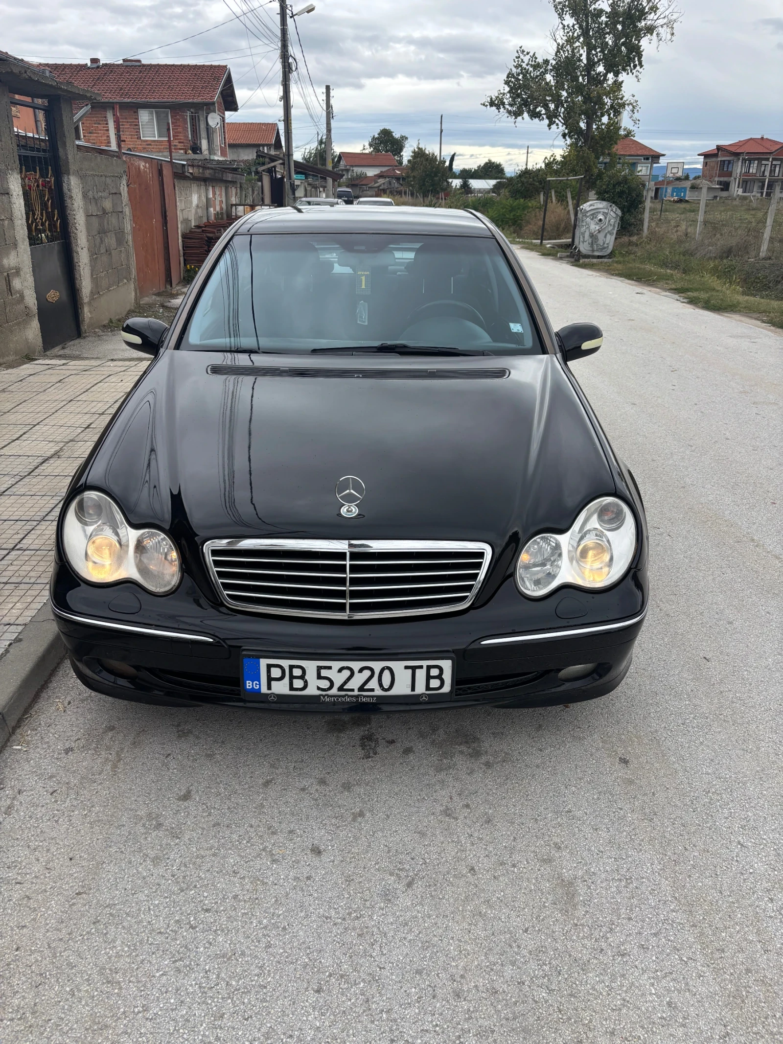Mercedes-Benz C 200 Kompressor - изображение 2