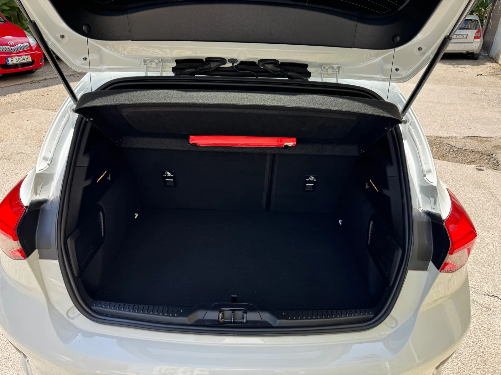 Ford Focus St line - изображение 10