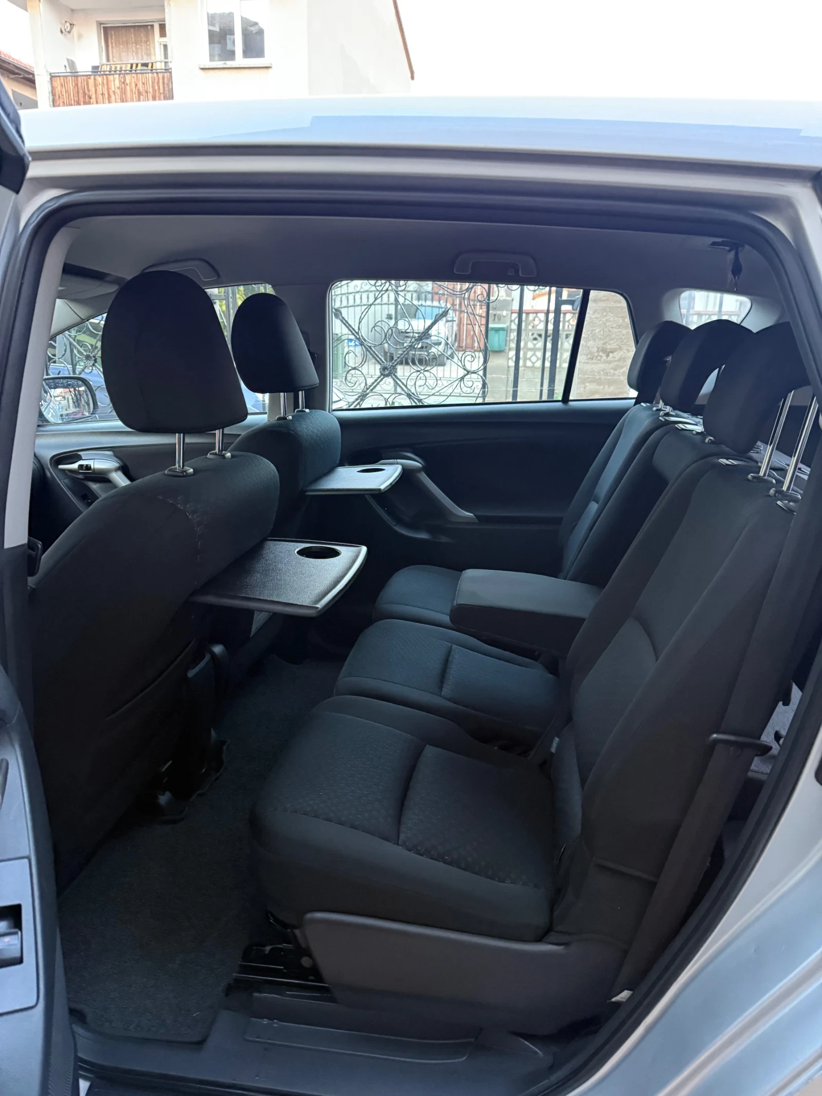 Toyota Verso 1.8i VVT-i  100%    | Mobile.bg   14