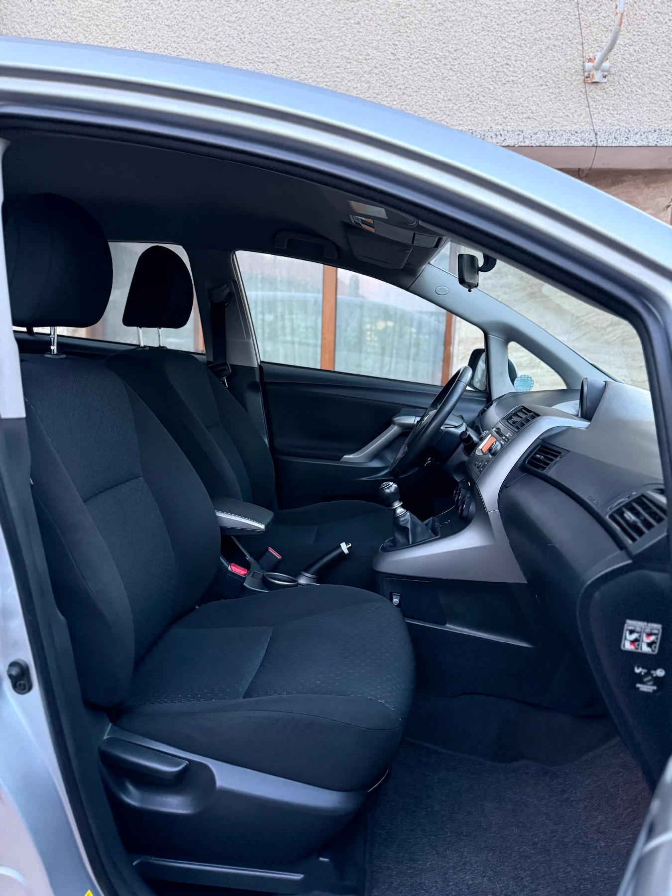 Toyota Verso 1.8i VVT-i  100%    | Mobile.bg   12