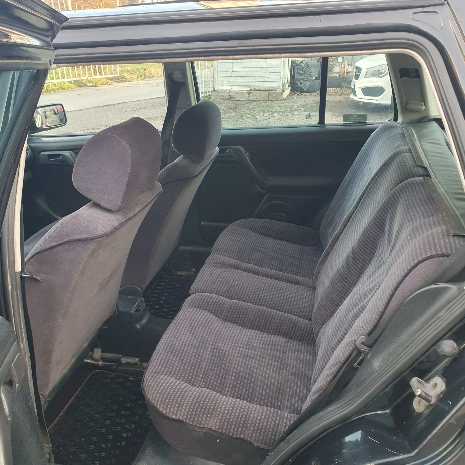 VW Golf Variant 1.8i ���� | Mobile.bg � ����������� 9