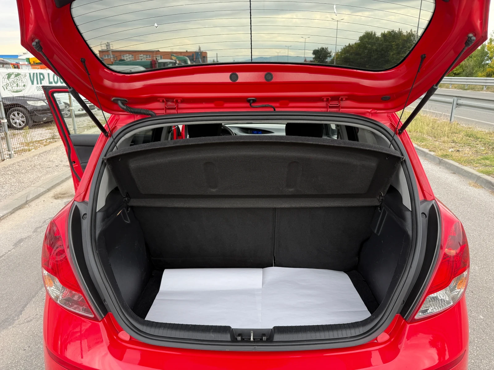 Hyundai I20 1.2i, снимка 15 - Автомобили и джипове - 54046846