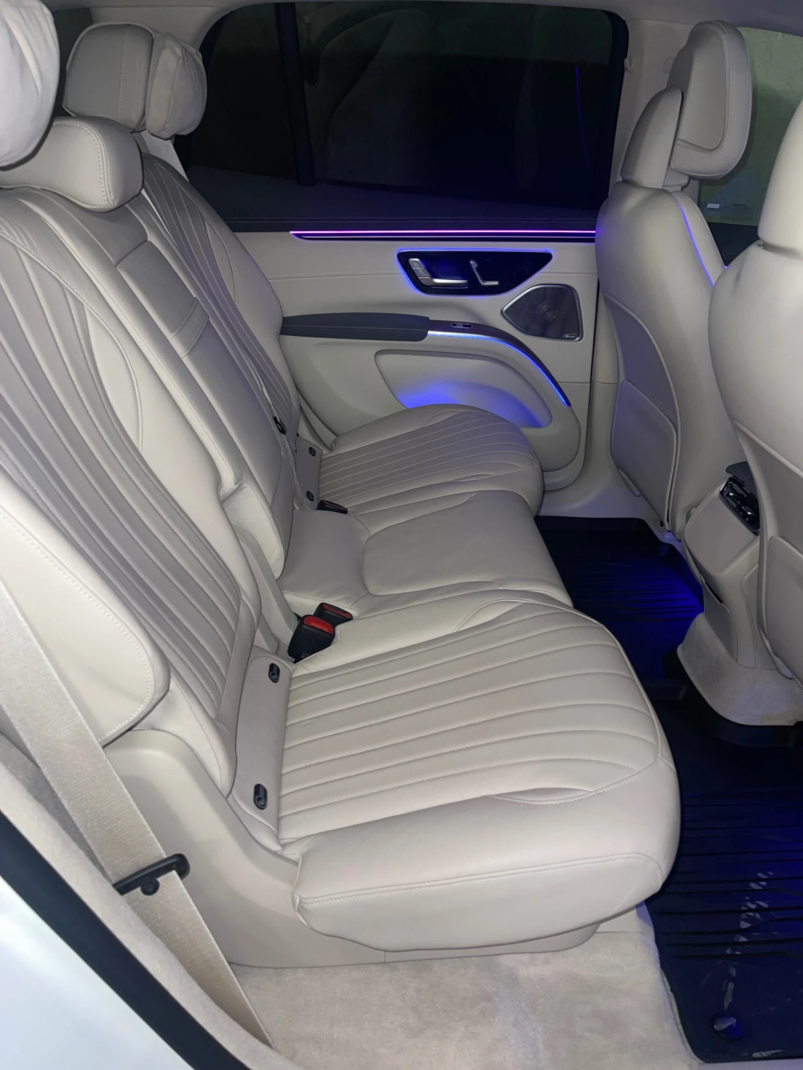 Mercedes-Benz EQS 450+ Pano* Long Range, снимка 8 - Автомобили и джипове - 54120885