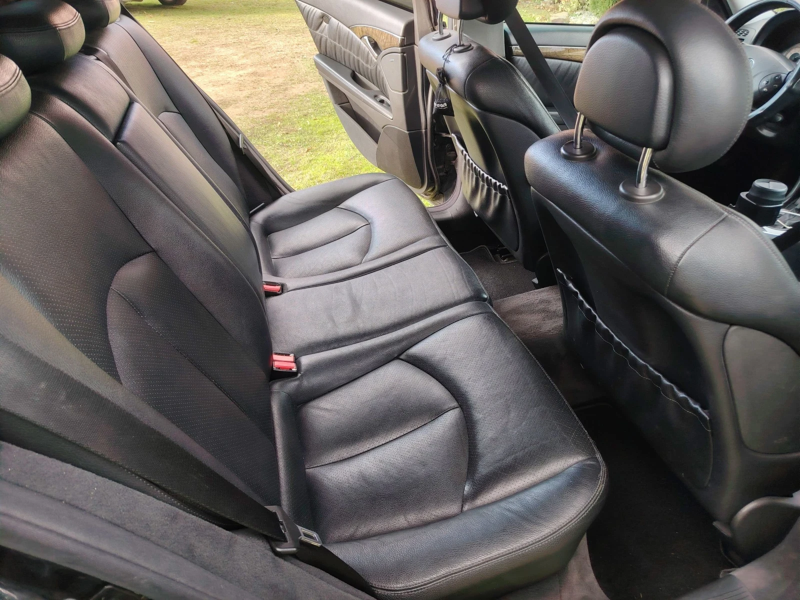 Mercedes-Benz E 320 Е320 CDI 204 к.с. Avangarde, снимка 7 - Автомобили и джипове - 54261564