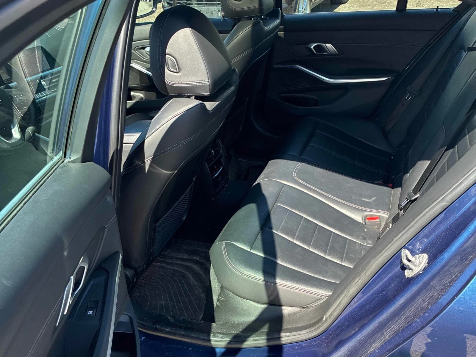 BMW 330 ПОДГРЕВ * ПАНОРАМА * CAR FAX * АВТО КРЕДИТ * , снимка 8 - Автомобили и джипове - 54243207