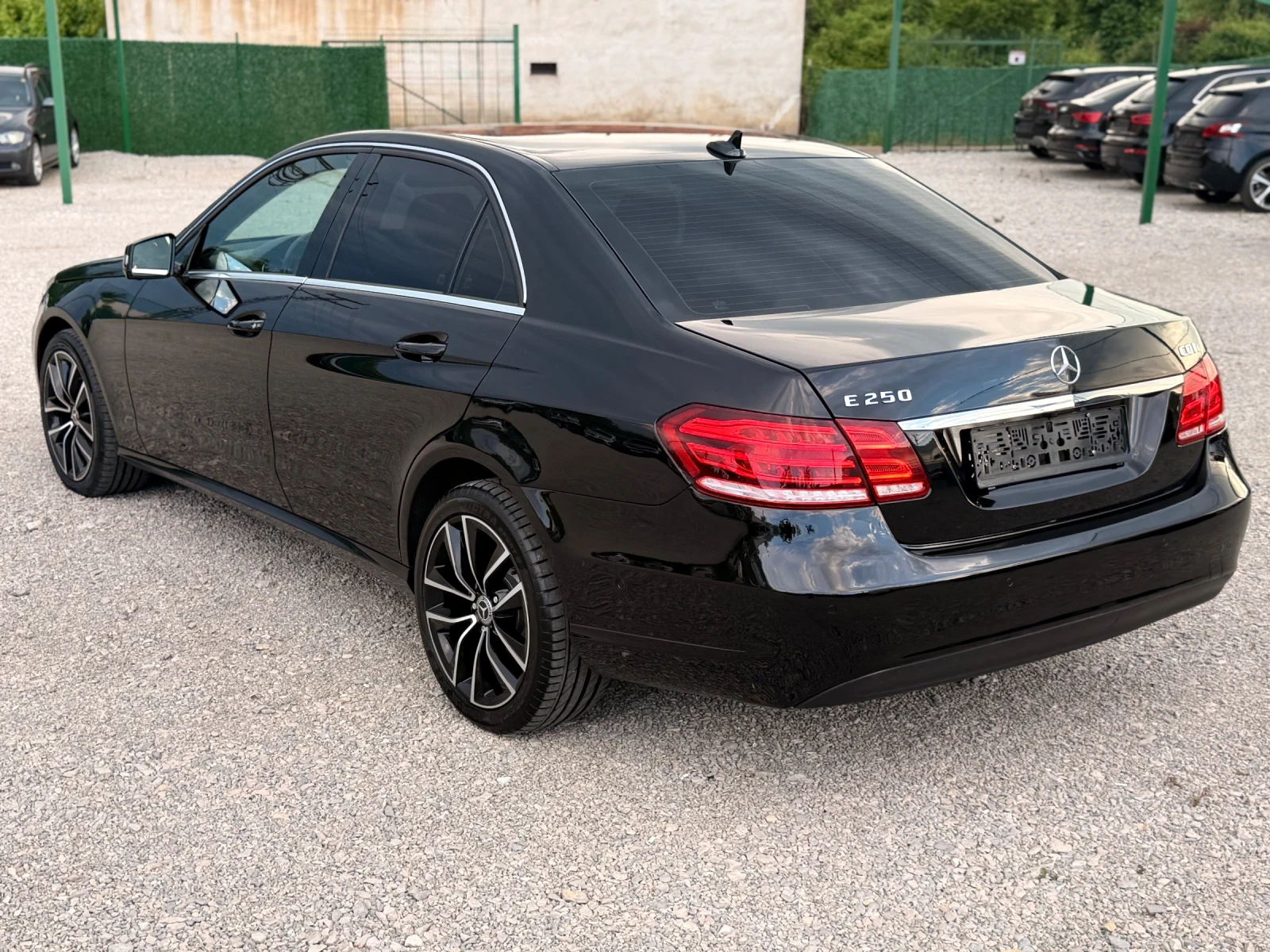 Mercedes-Benz E 250 Face, 227921км, Нави, Кожа, Full LED, снимка 4 - Автомобили и джипове - 54768856