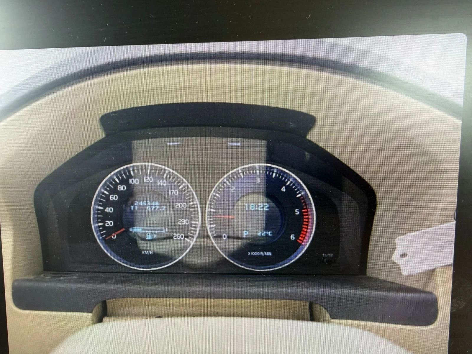 Volvo Xc70 2.0 D3 AUT., снимка 10 - Автомобили и джипове - 55019310