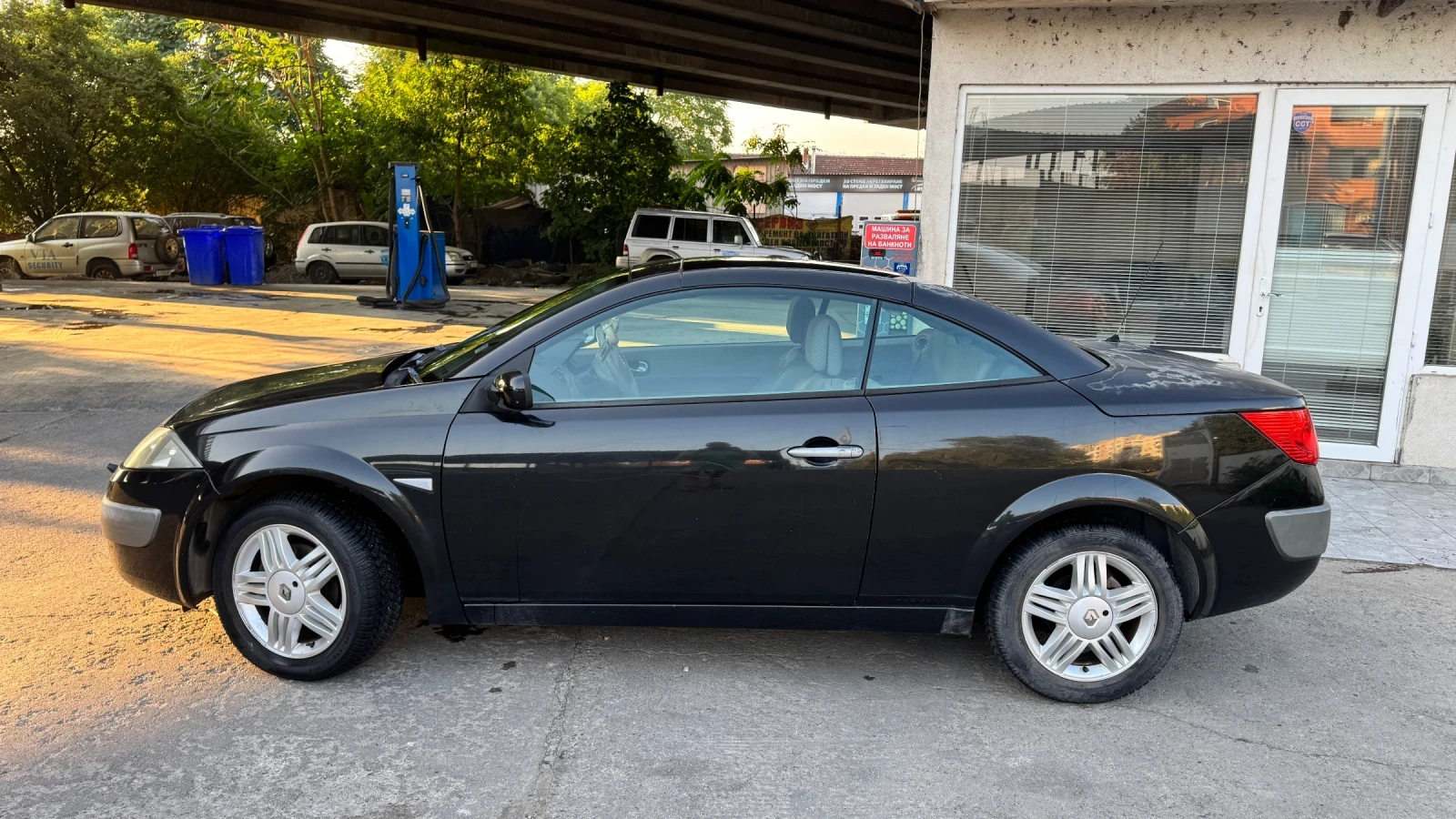 Renault Megane Renault Megane 2 convertible, снимка 5 - Автомобили и джипове - 55374326