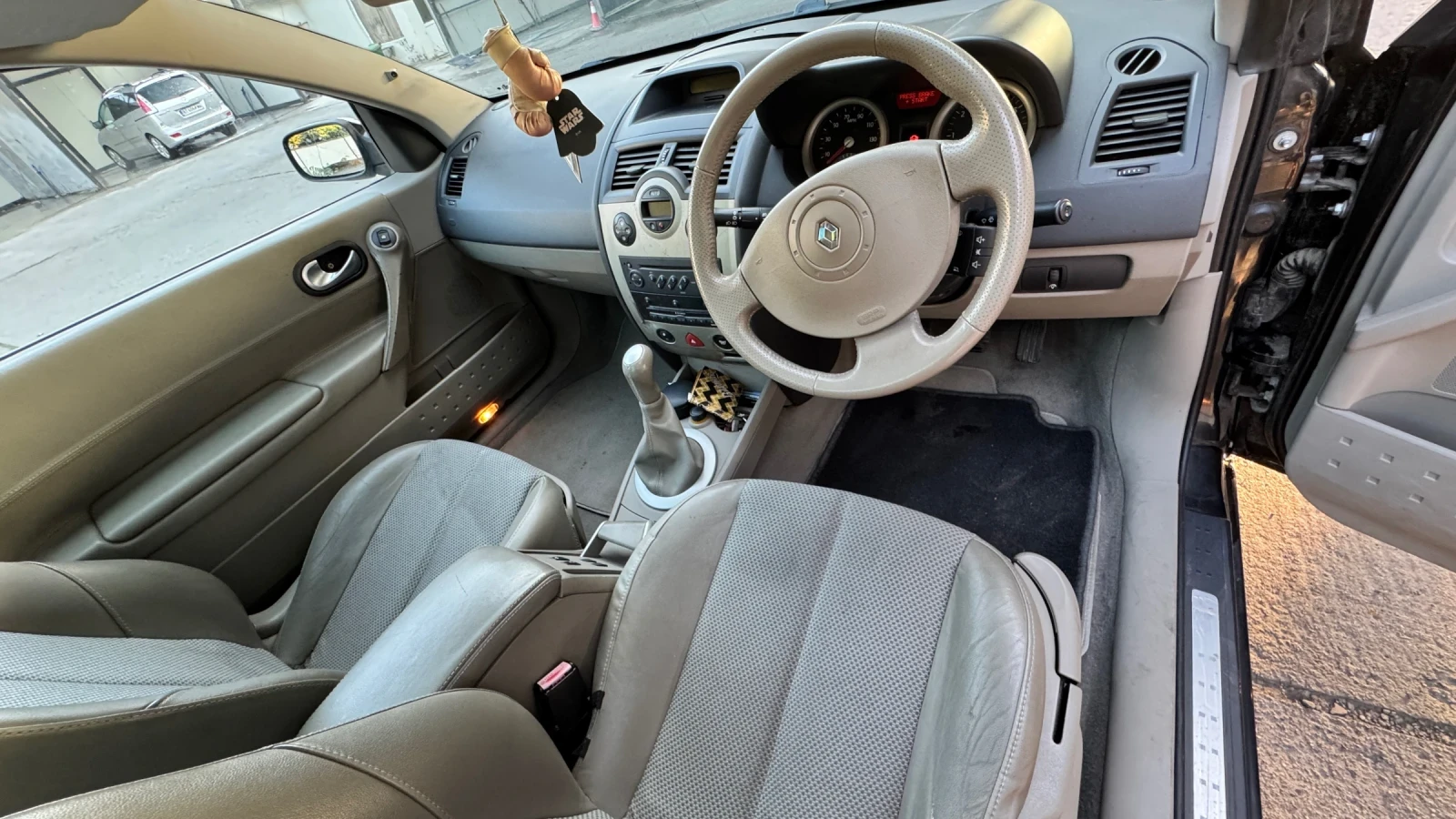 Renault Megane Renault Megane 2 convertible, снимка 7 - Автомобили и джипове - 55374326