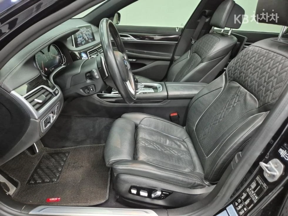BMW 740 LI XDRIVE M SPORT HEAD UP PANORAMA 360CAM EKPAHИ, снимка 6 - Автомобили и джипове - 55452987