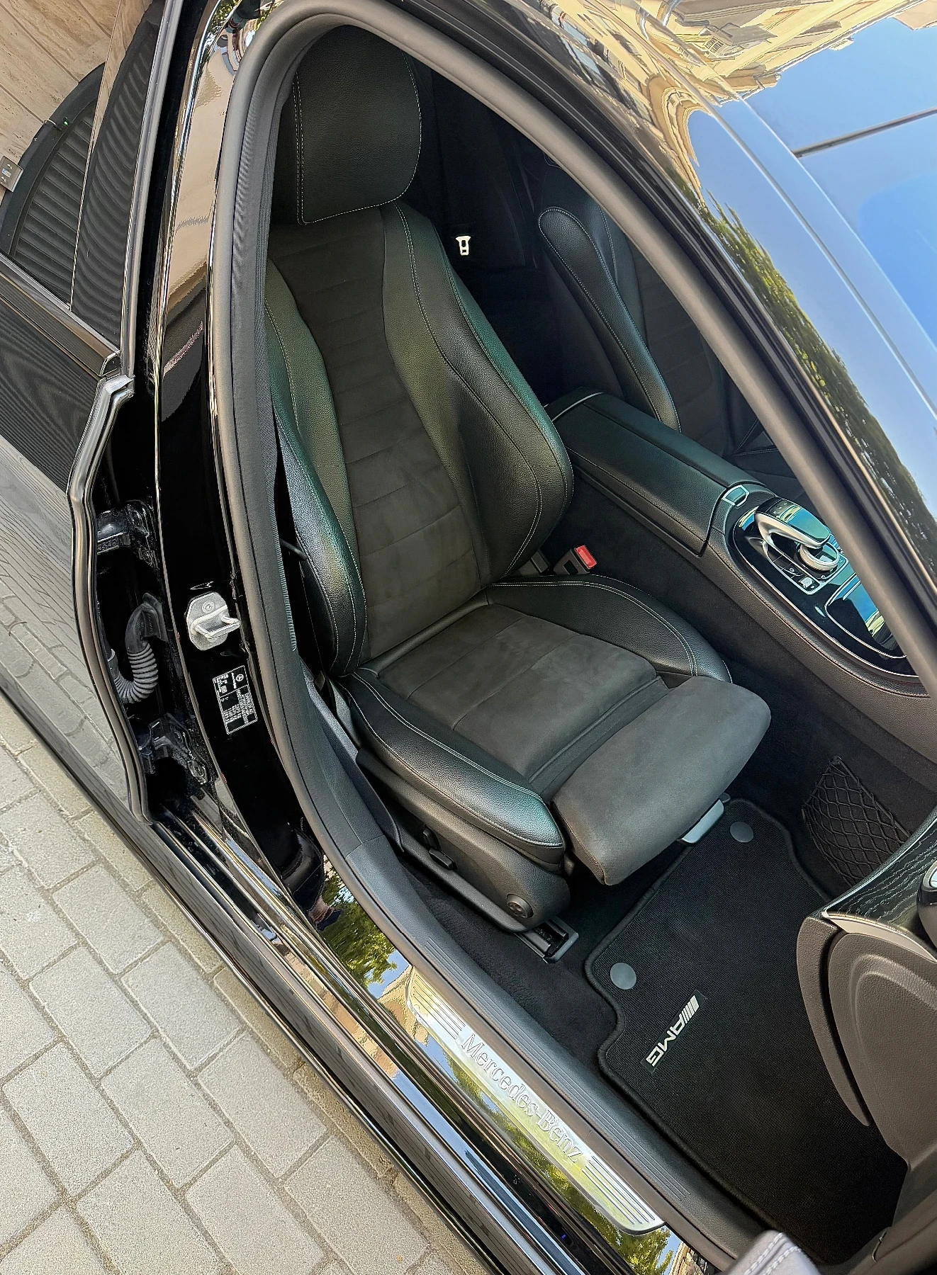 Mercedes-Benz E 220 CDI AMG 4matic Digital Head Up 9G, снимка 10 - Автомобили и джипове - 55636186