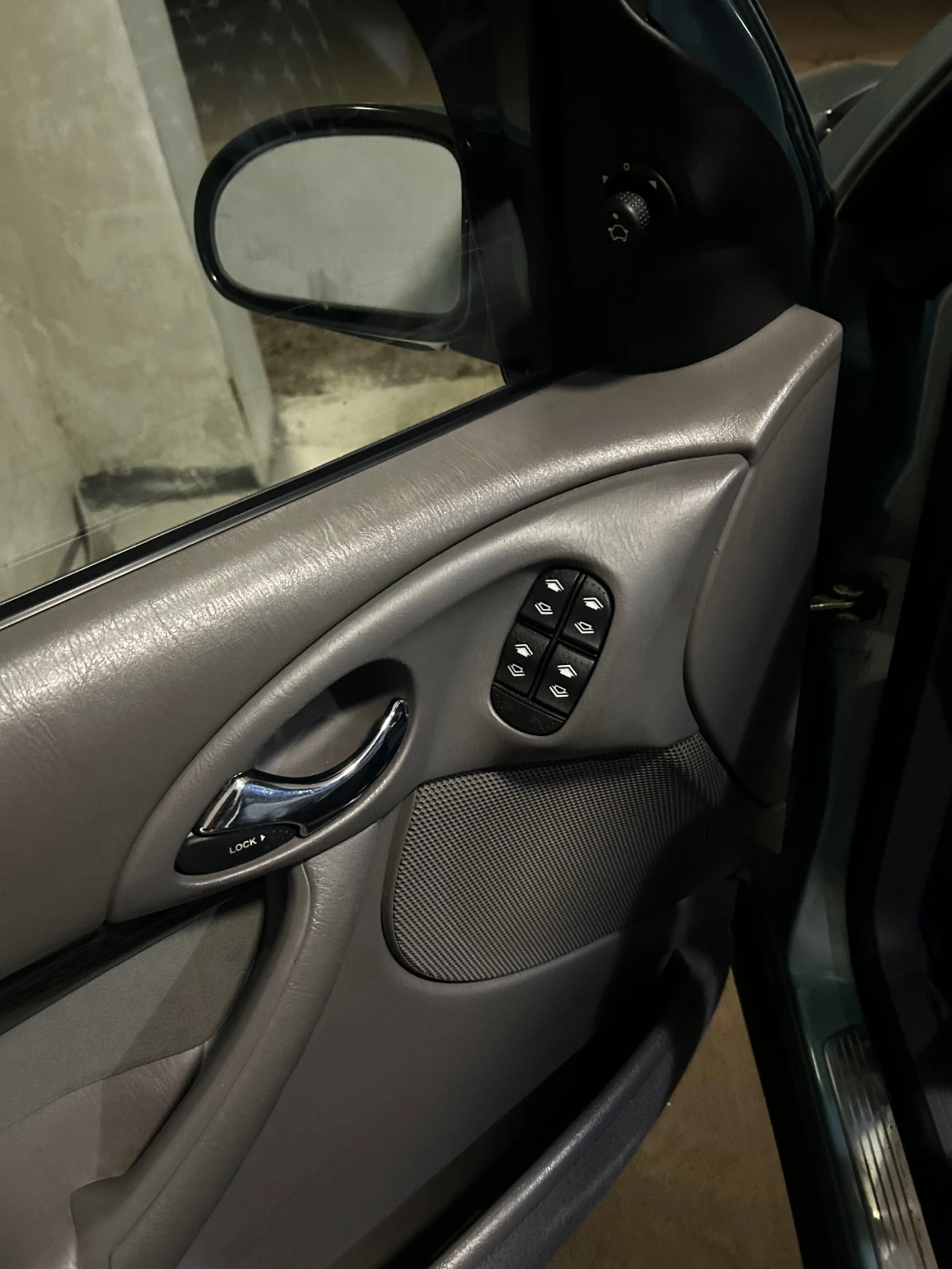 Ford Focus 1.6I Avtomatik, снимка 9 - Автомобили и джипове - 55647515