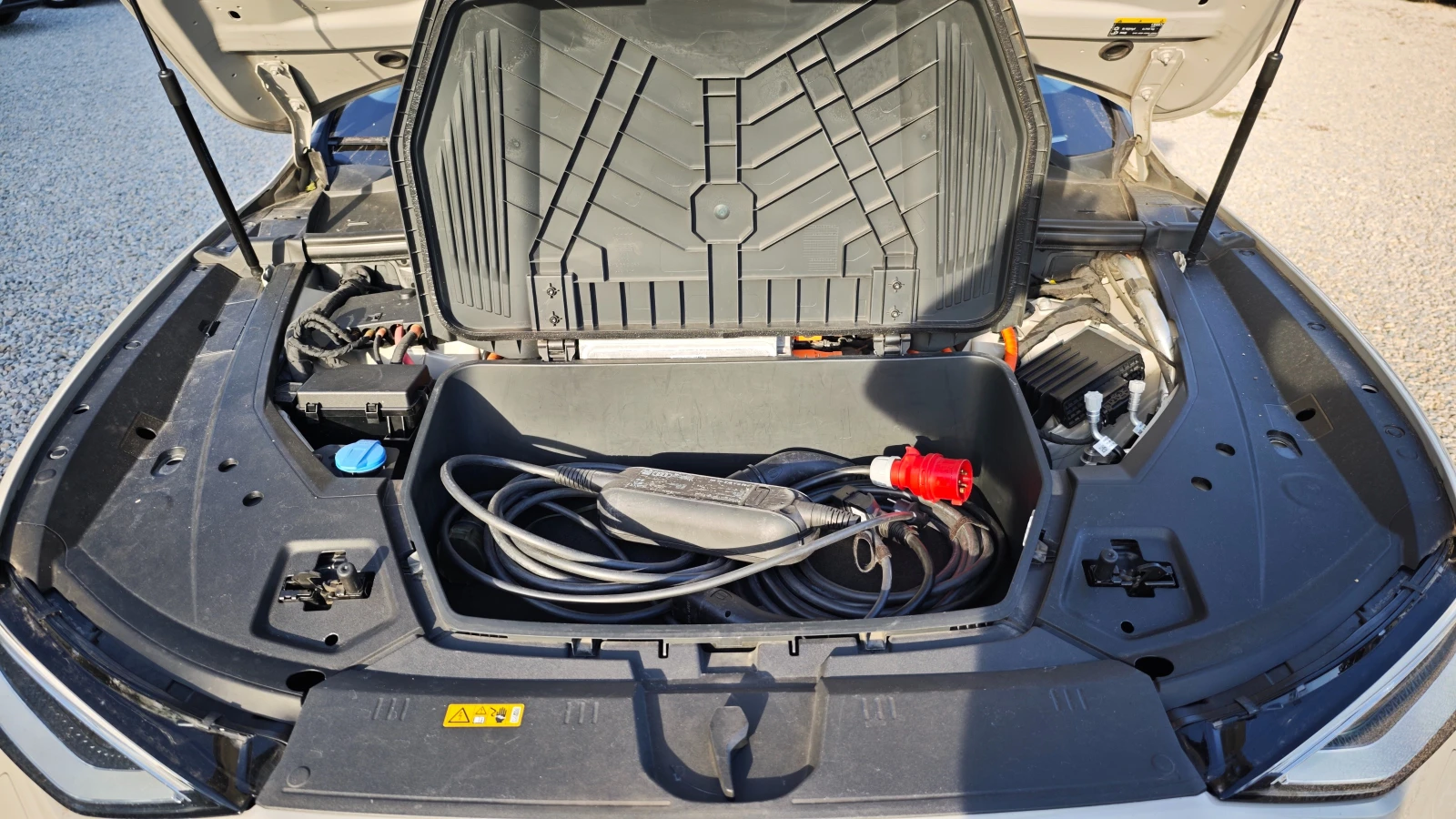 Audi E-Tron ��������� 08.��������.2026� | Mobile.bg � ����������� 10