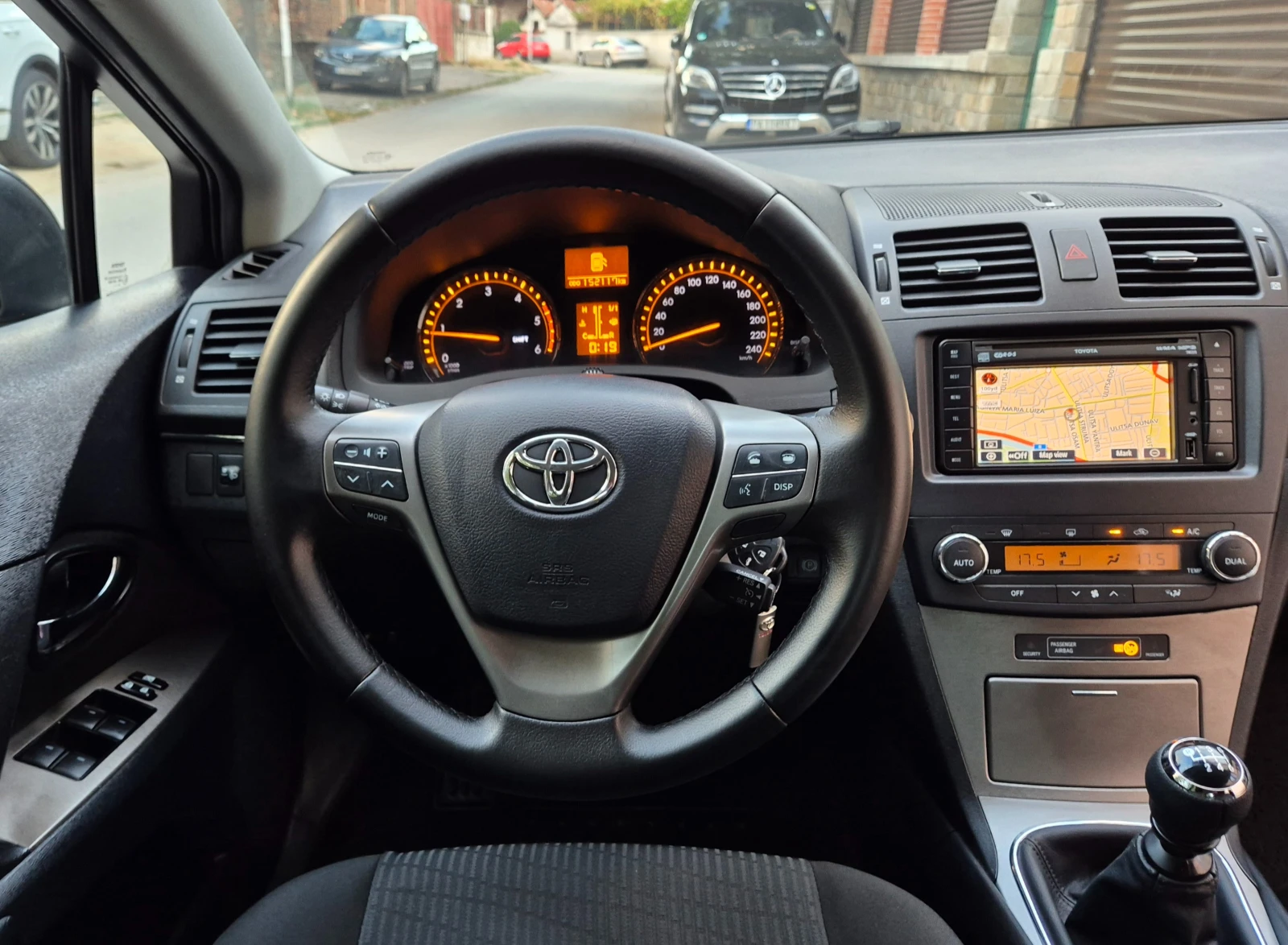 Toyota Avensis 2.2d4d-EXCLUSIVE- navi-veriga-6speed-japan  | Mobile.bg � ����������� 16