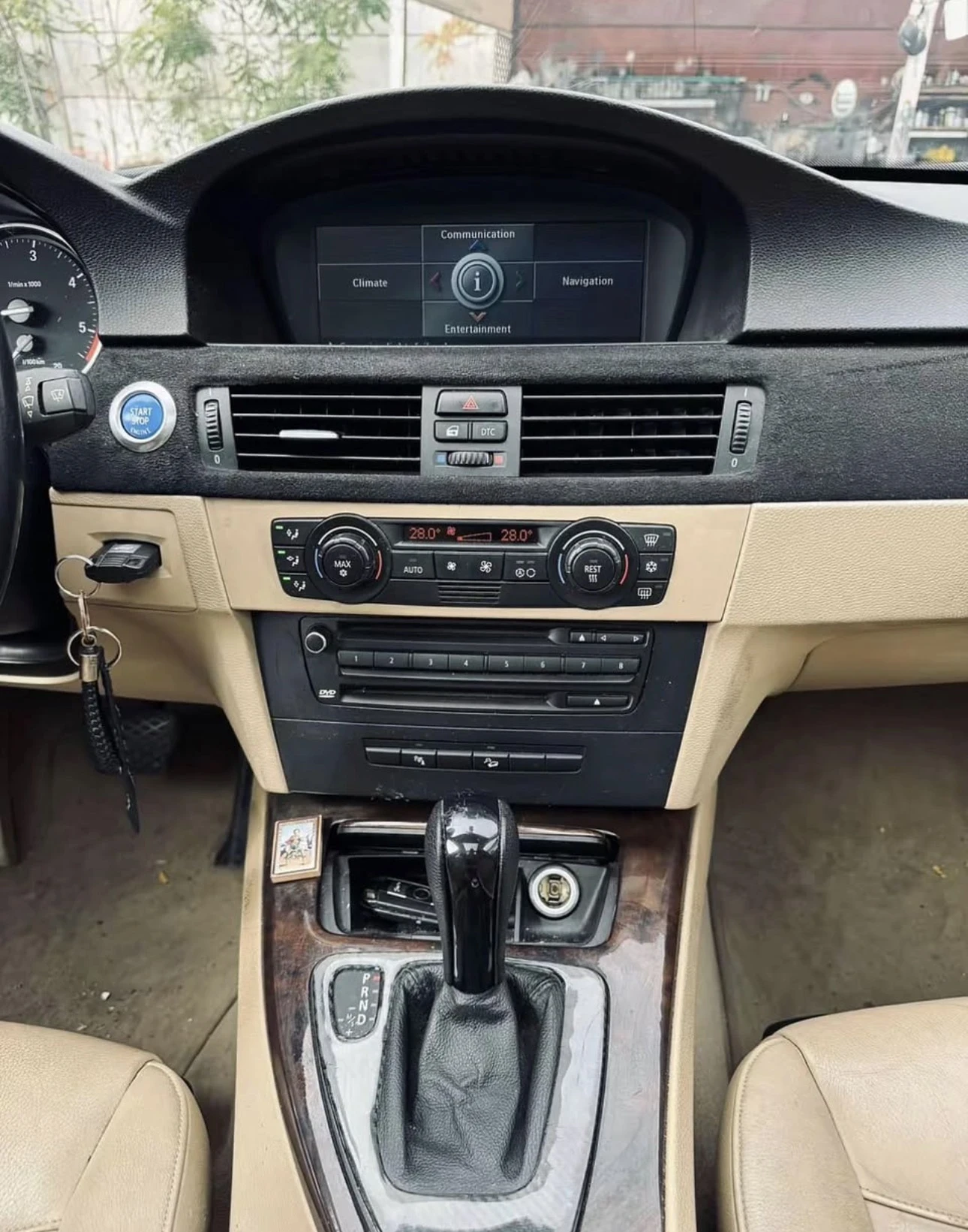 BMW 330 330 XD, снимка 8 - Автомобили и джипове - 56644326