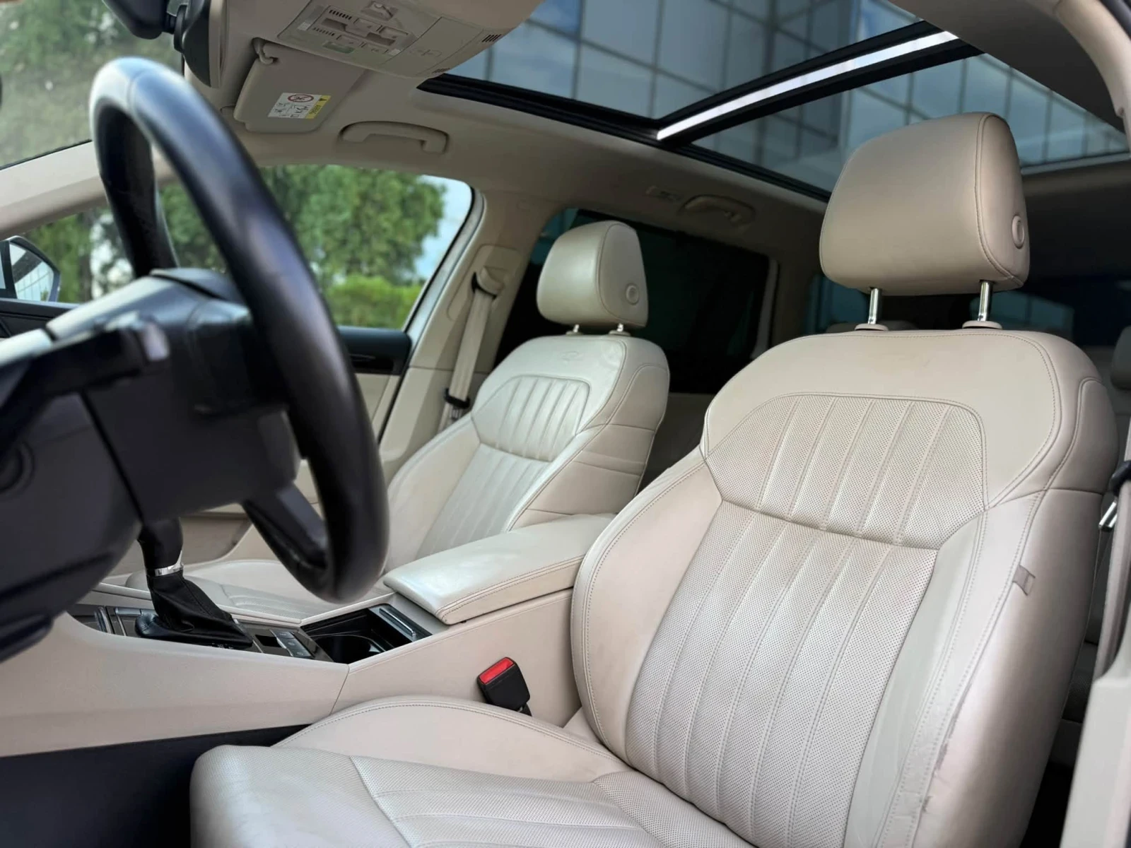 Skoda Superb 4x4 L&K 190kc, снимка 9 - Автомобили и джипове - 56651875
